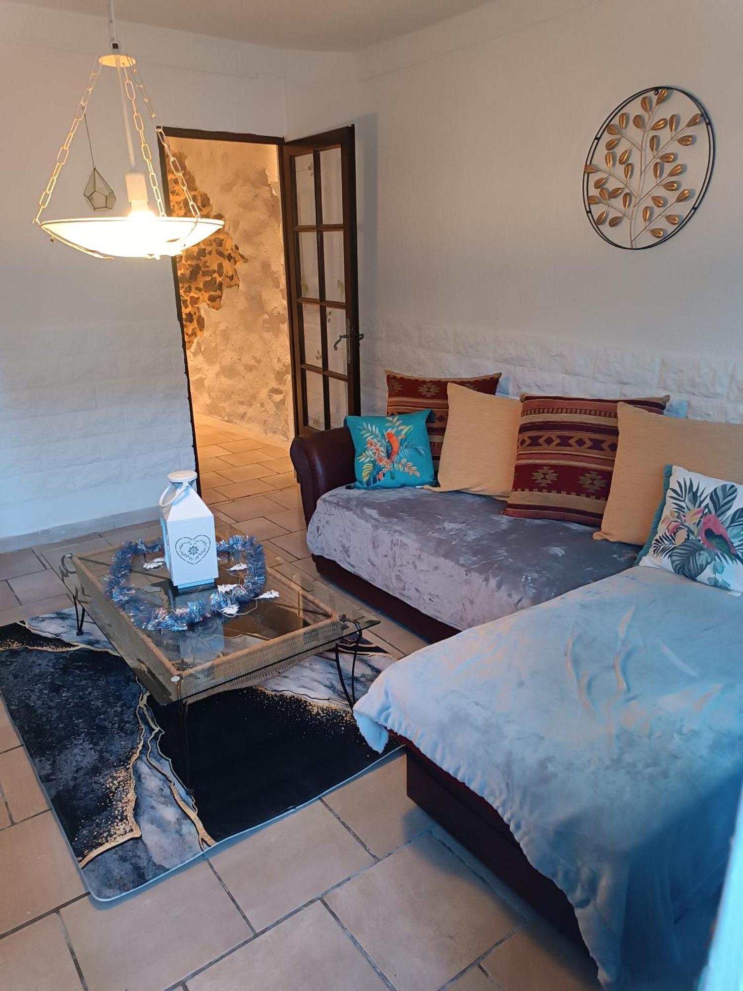 Jolie Maison De Village Capendu Екстериор снимка