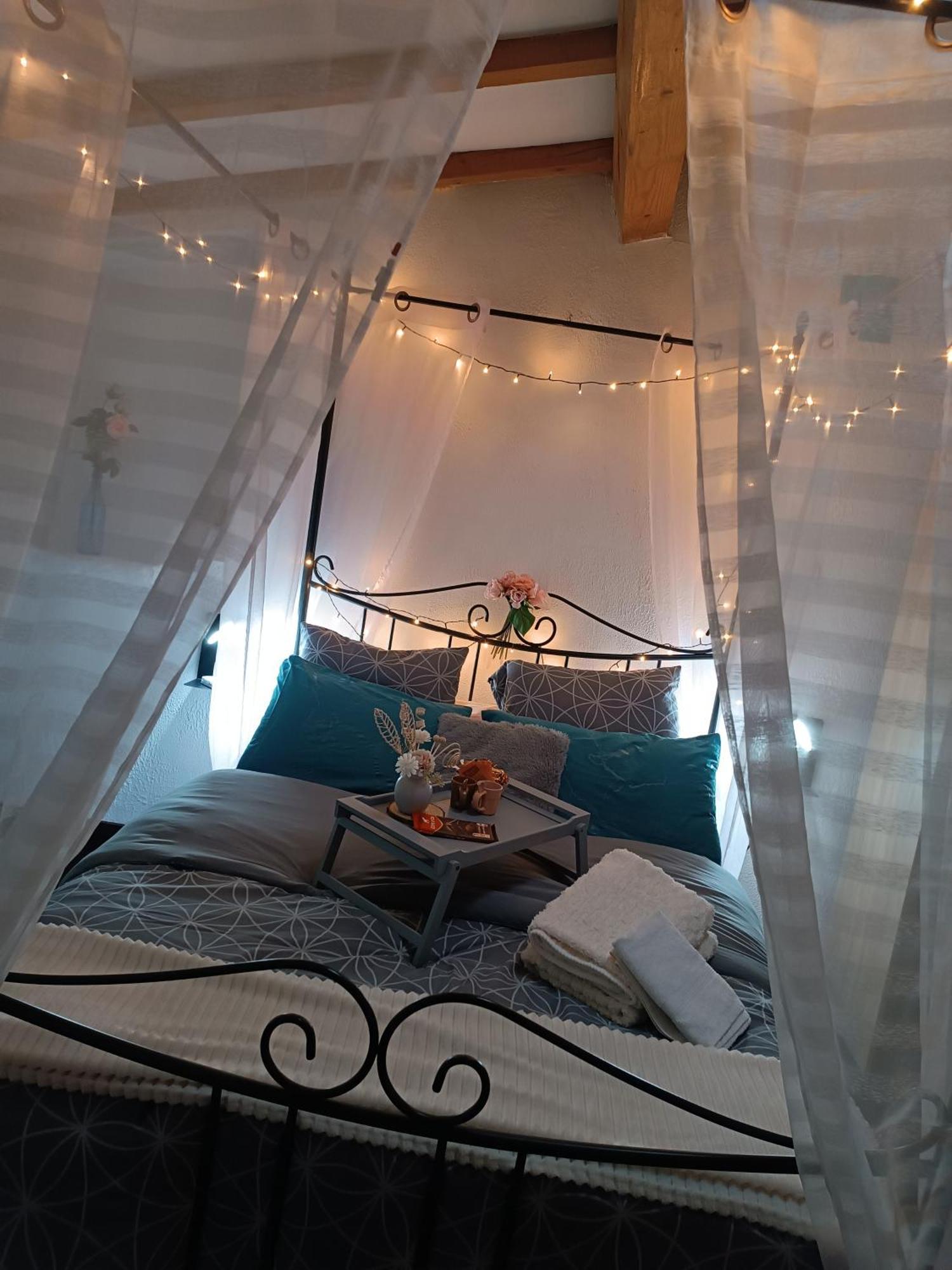 Jolie Maison De Village Capendu Екстериор снимка